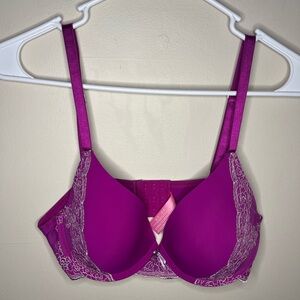 ISAAC MIZRAHI FABTECH CONTOUR BRA-Size 36C UNDERWIRE Purple LACE TRIM EUC
